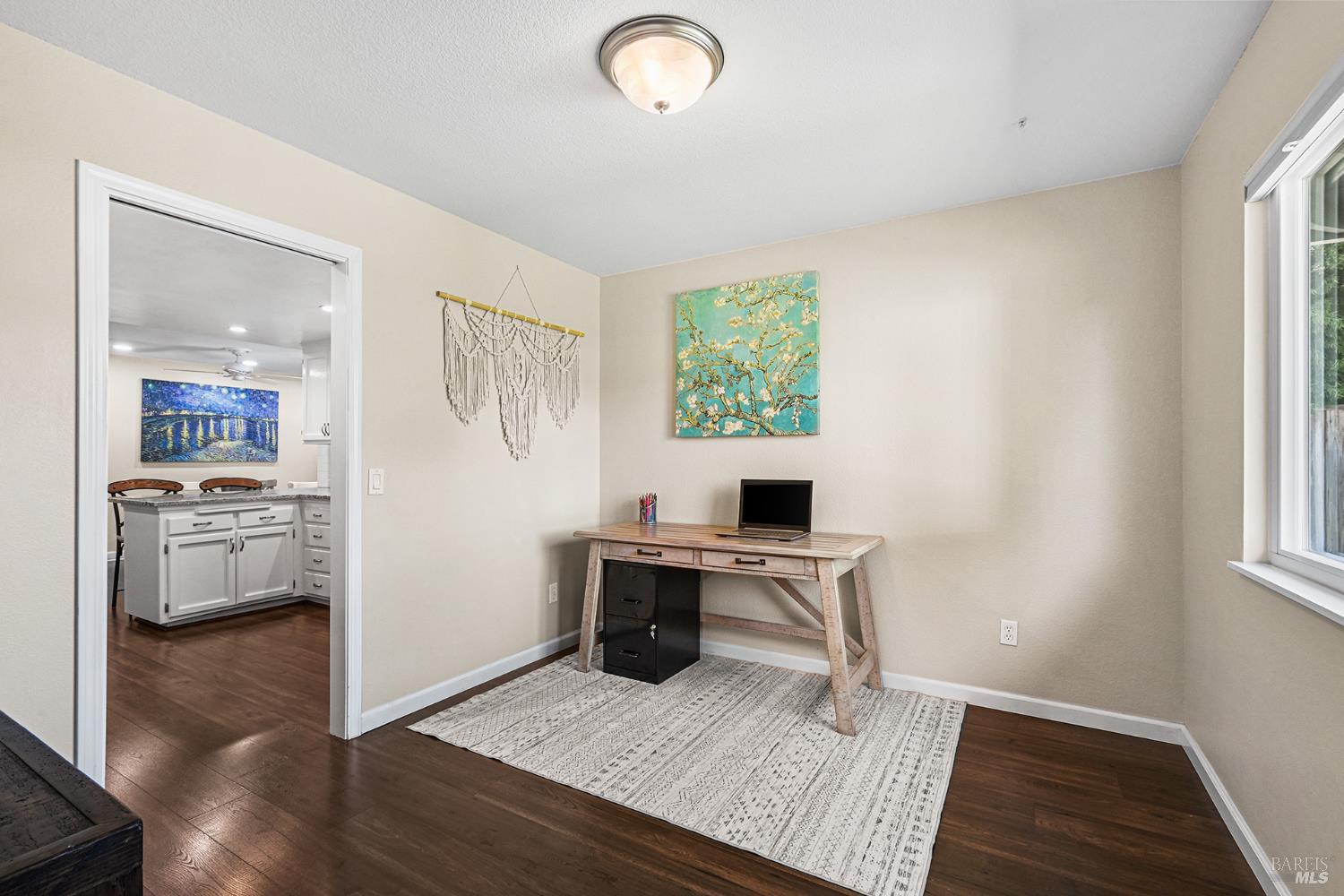 2412 Horseshoe Drive