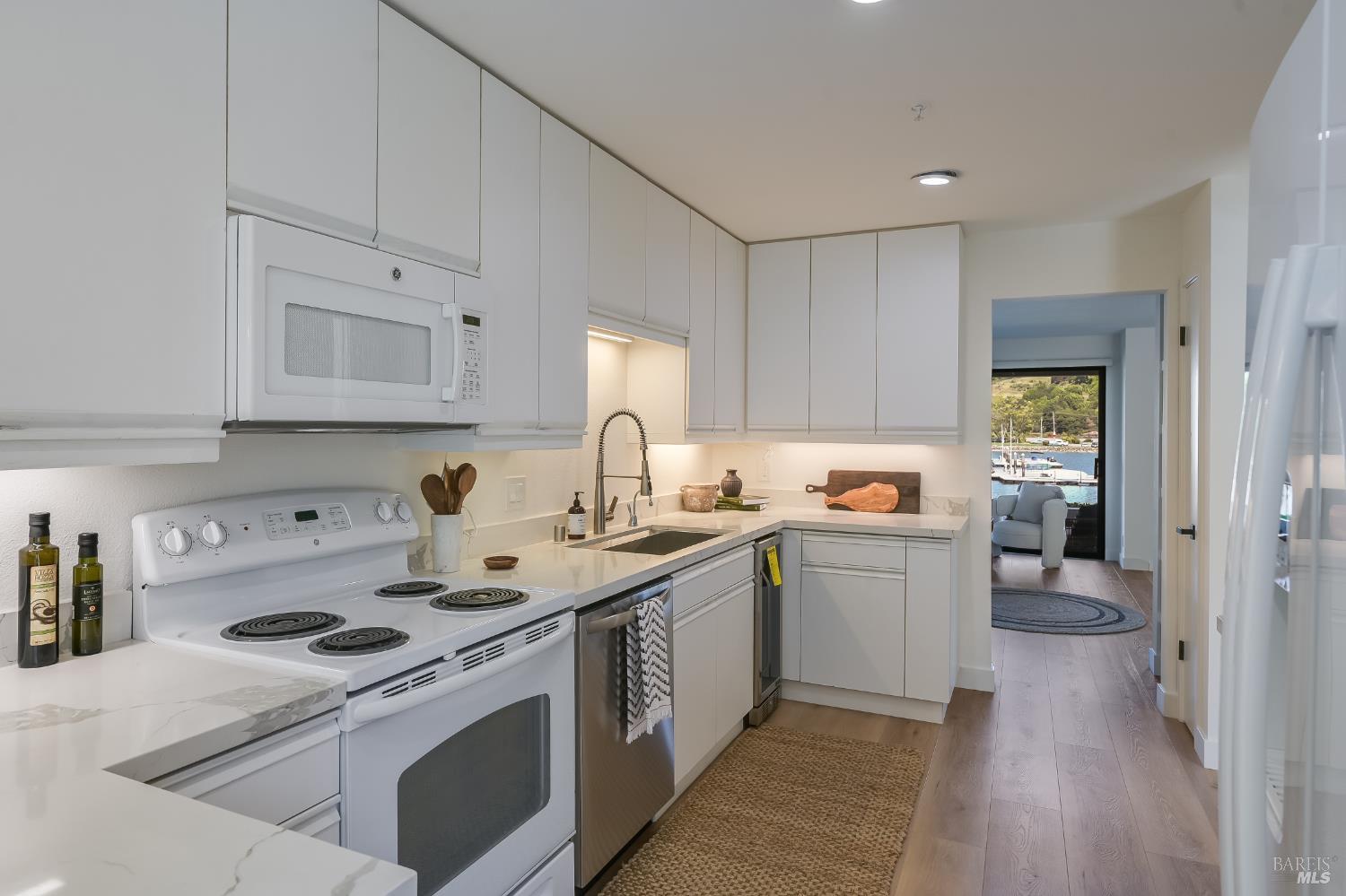 6057 Shelter Bay Avenue