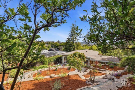 255 Bretano Way