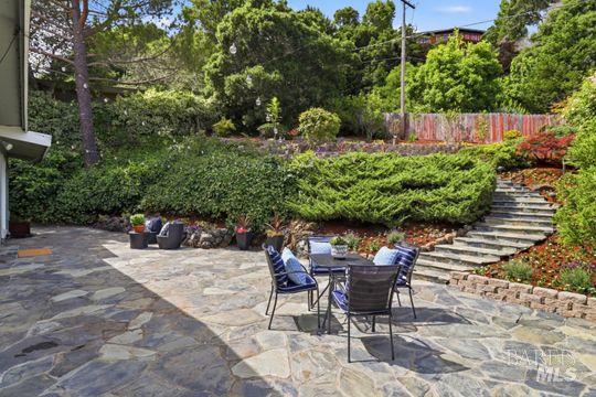 255 Bretano Way