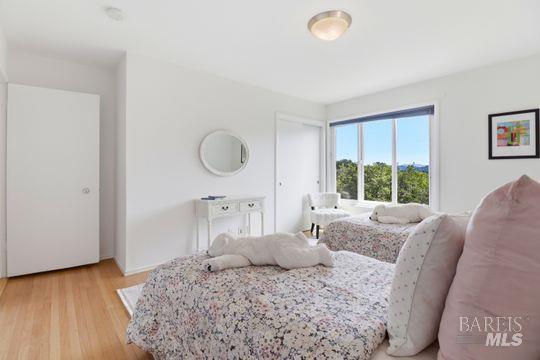 255 Bretano Way