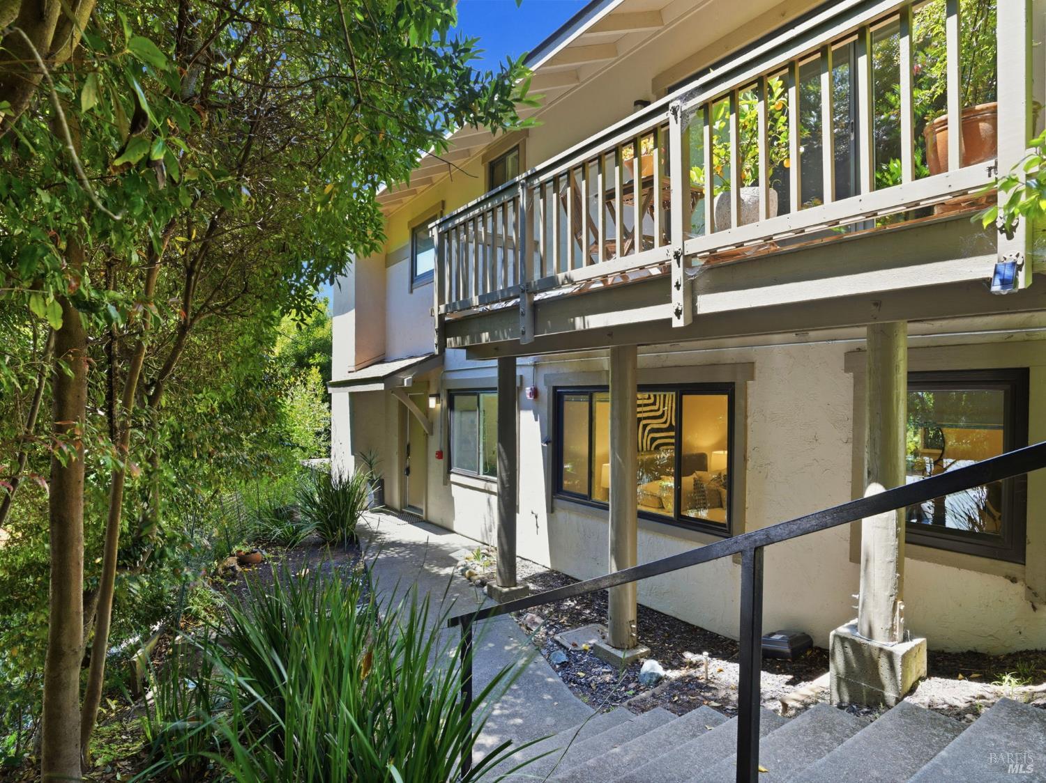 122 Marinero Circle