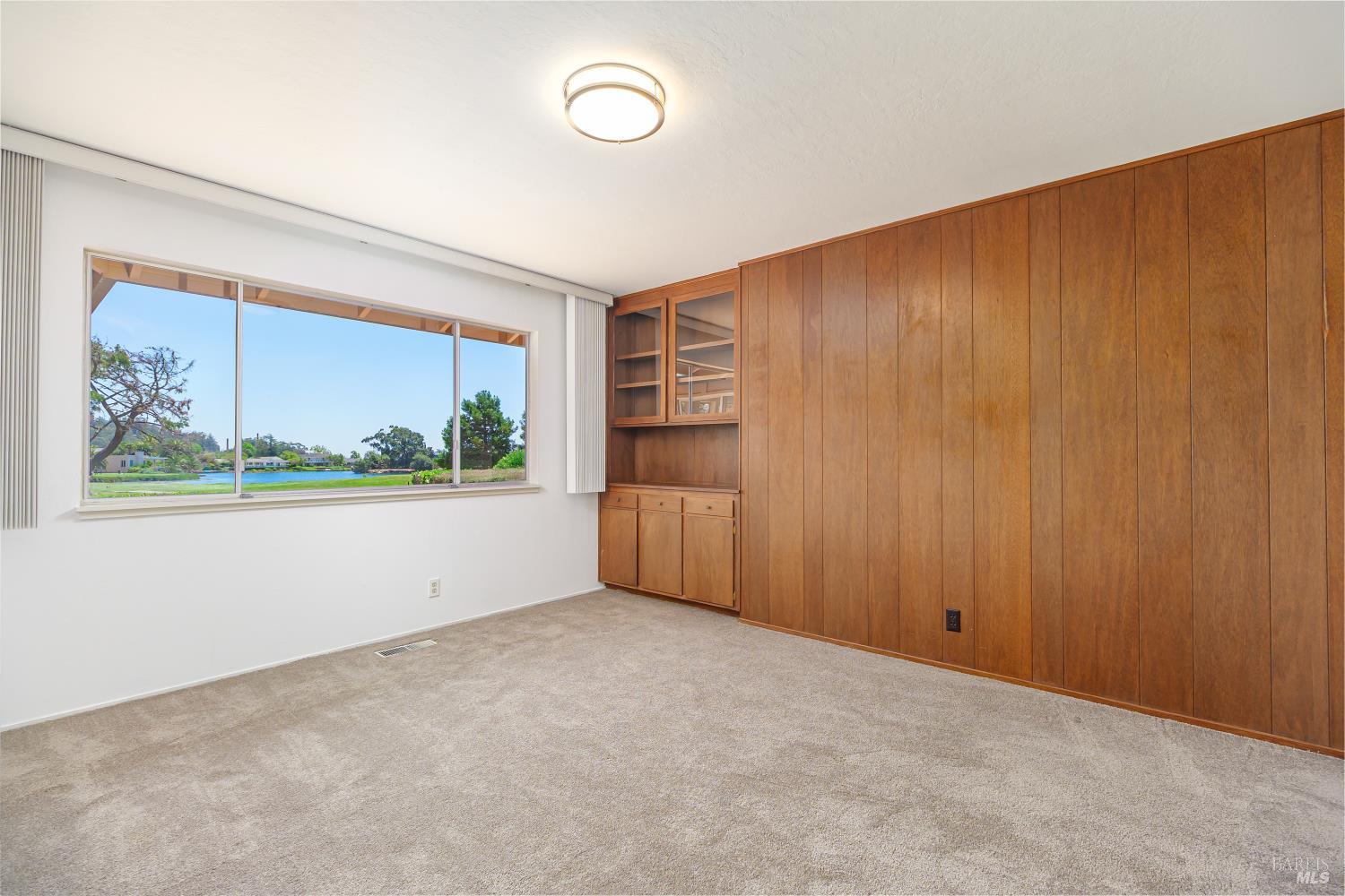 132 Peacock Drive