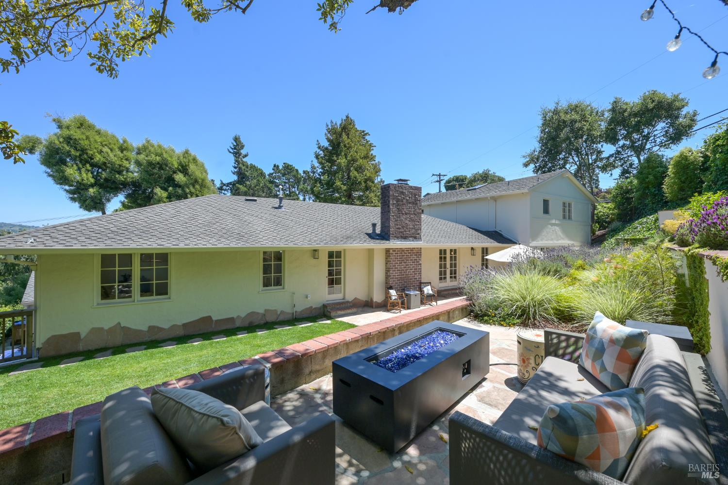 120 Ricardo Road