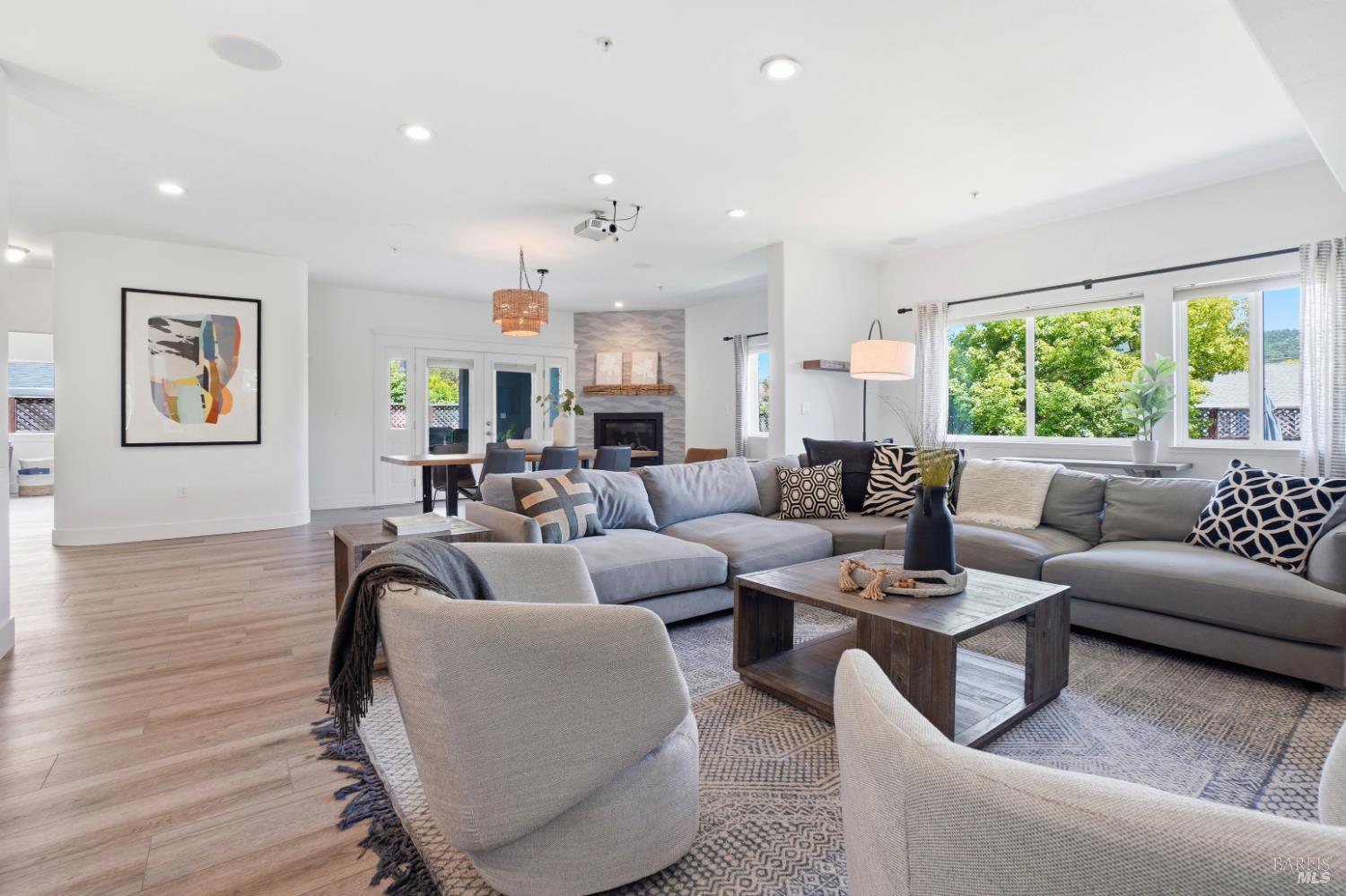 312 Corrillo Drive