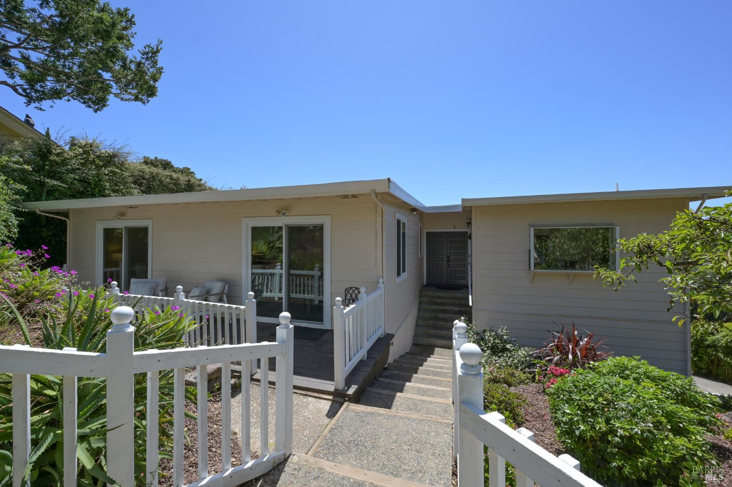 54 Bay Vista Drive