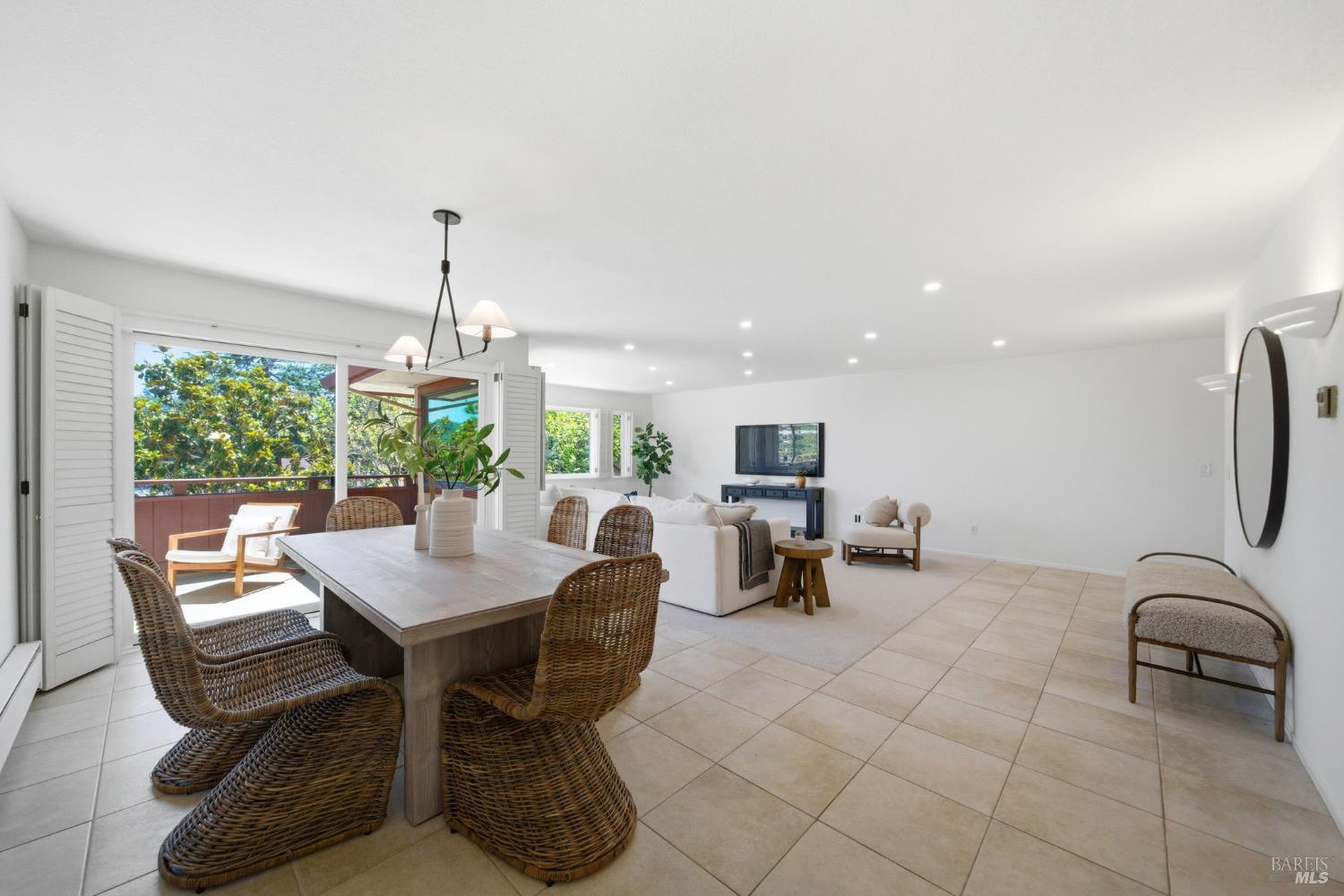 820 Mission Avenue Unit: #2