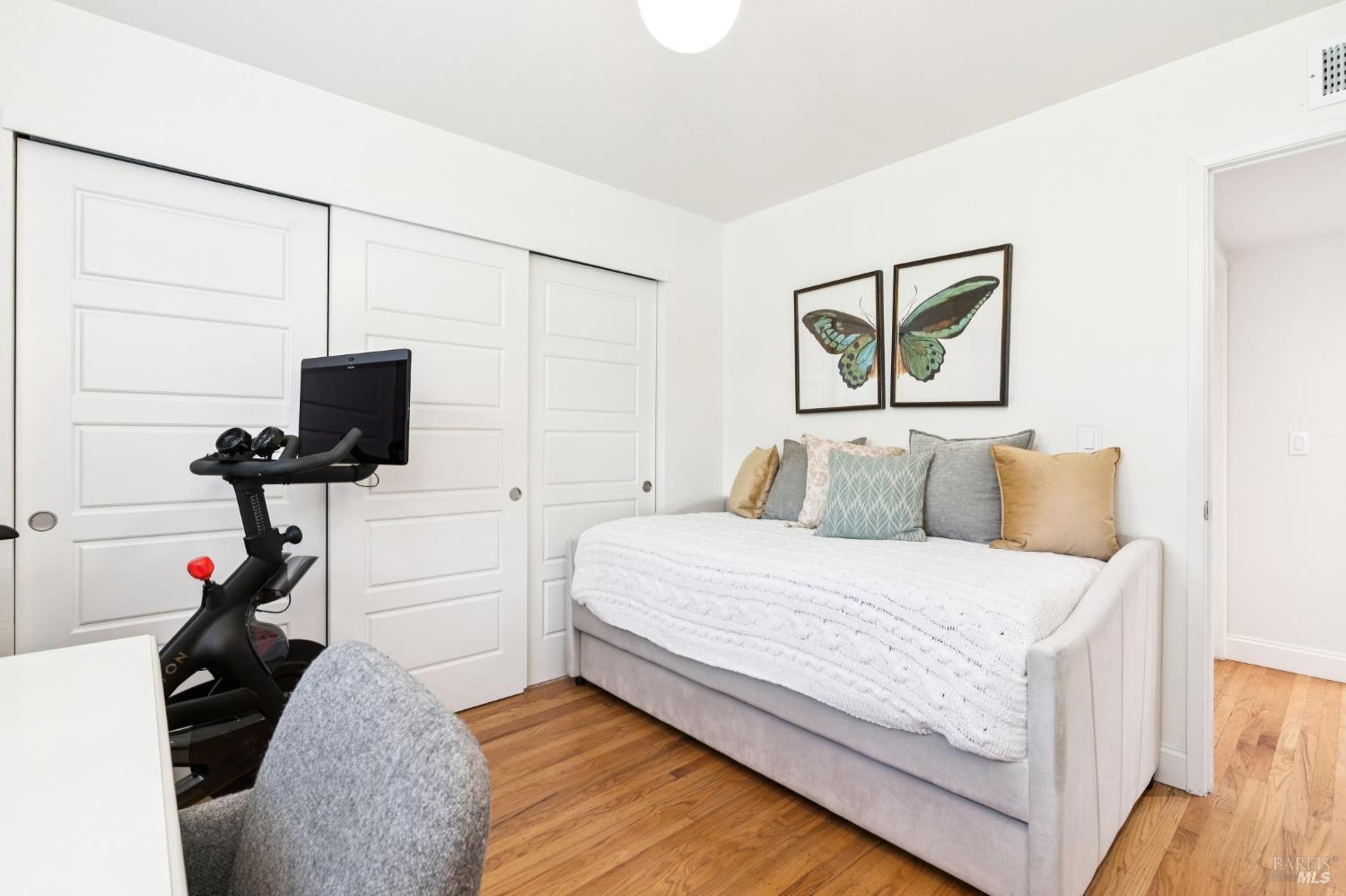 80 Upper Oak Drive