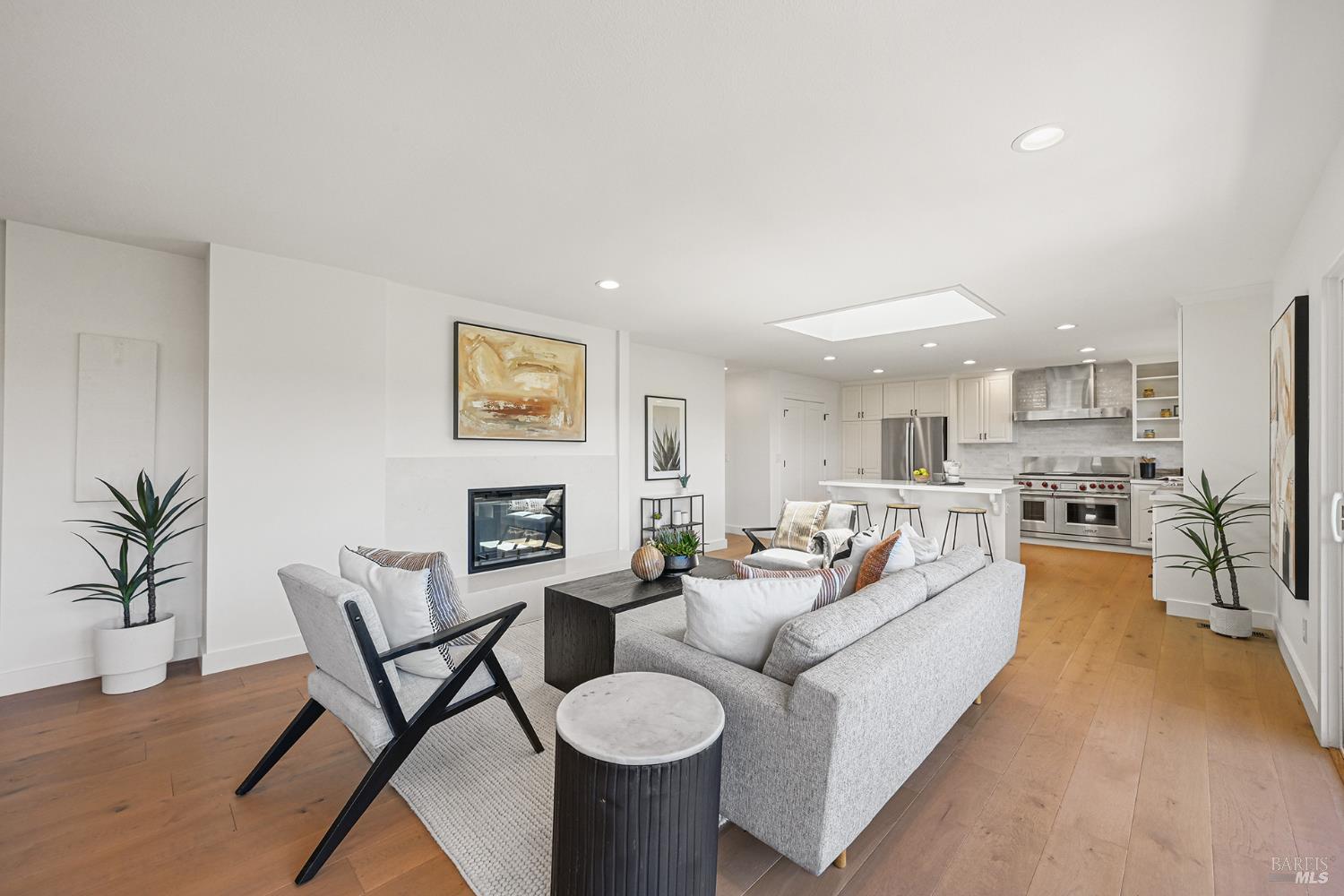 190 Drakewood Place