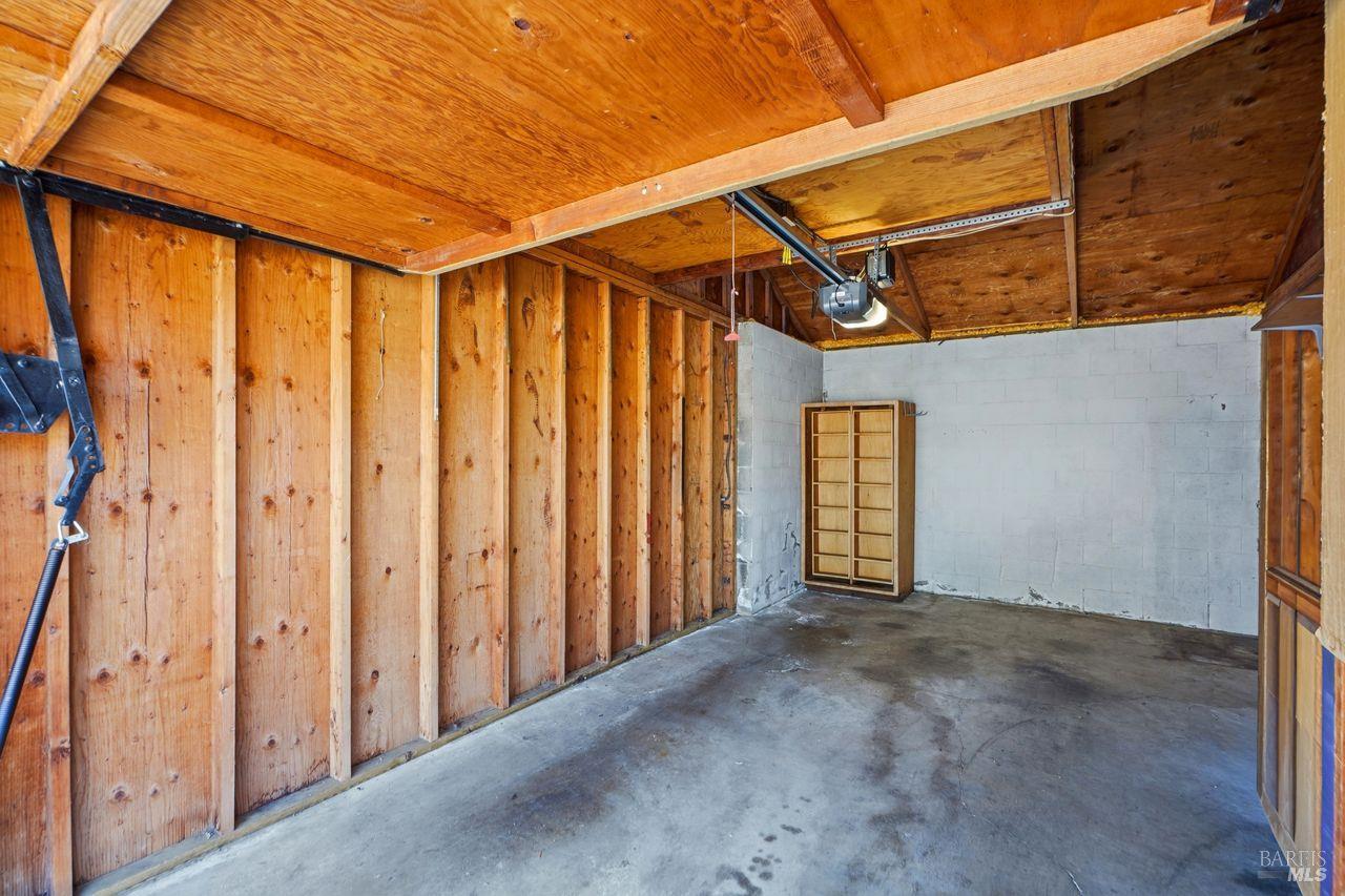 808 Arlene Way