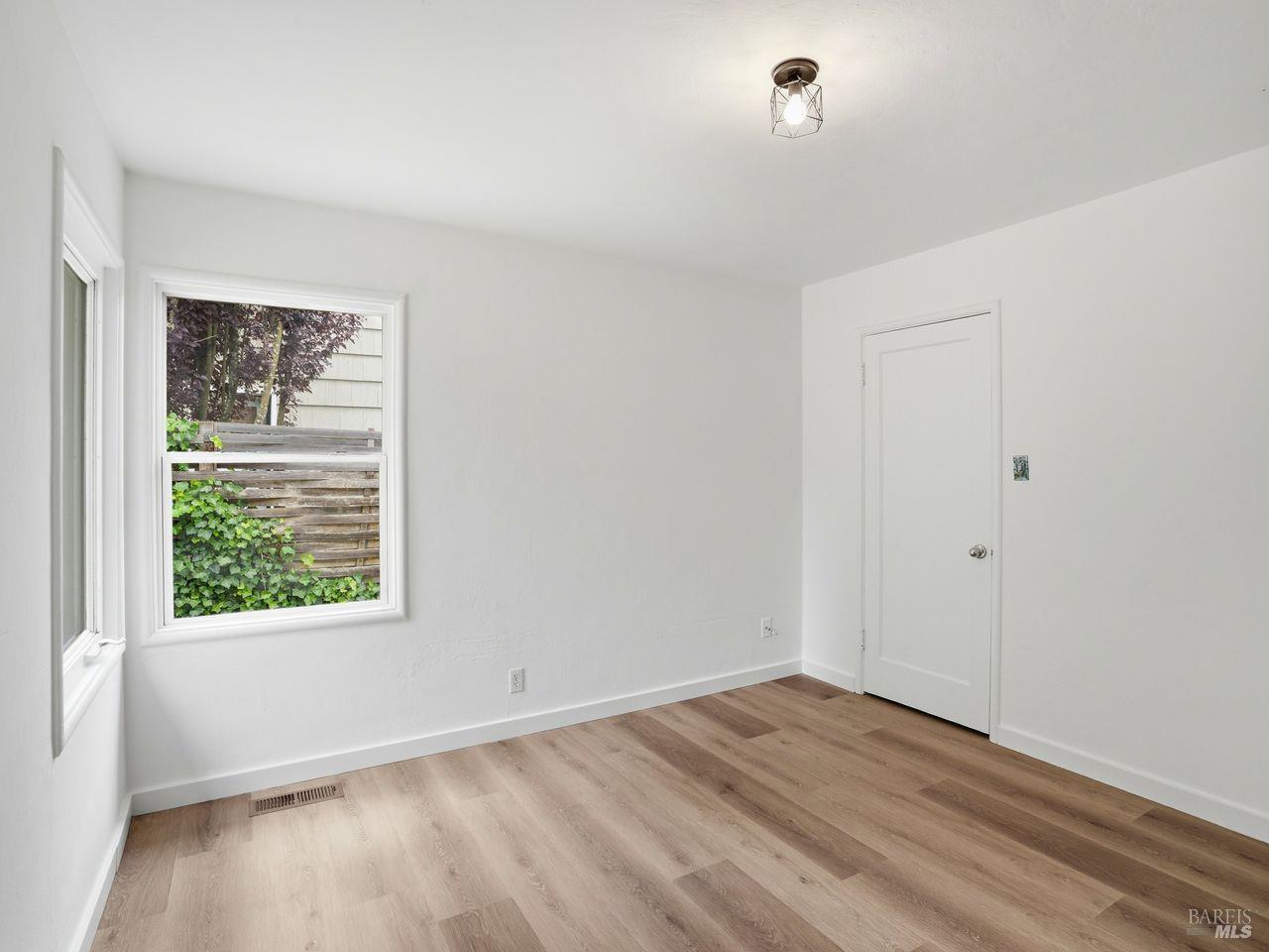 1681 Hill Road