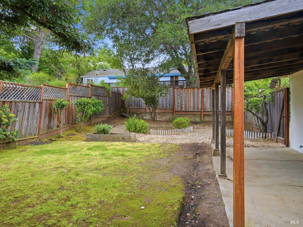 1681 Hill Road