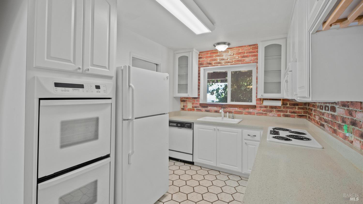 165 San Luis Way