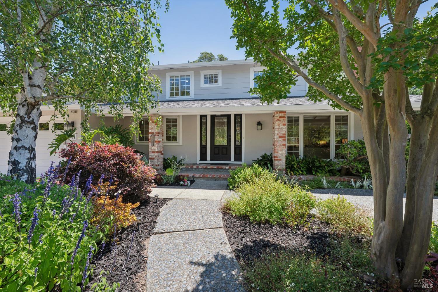 28 Castlewood Drive
