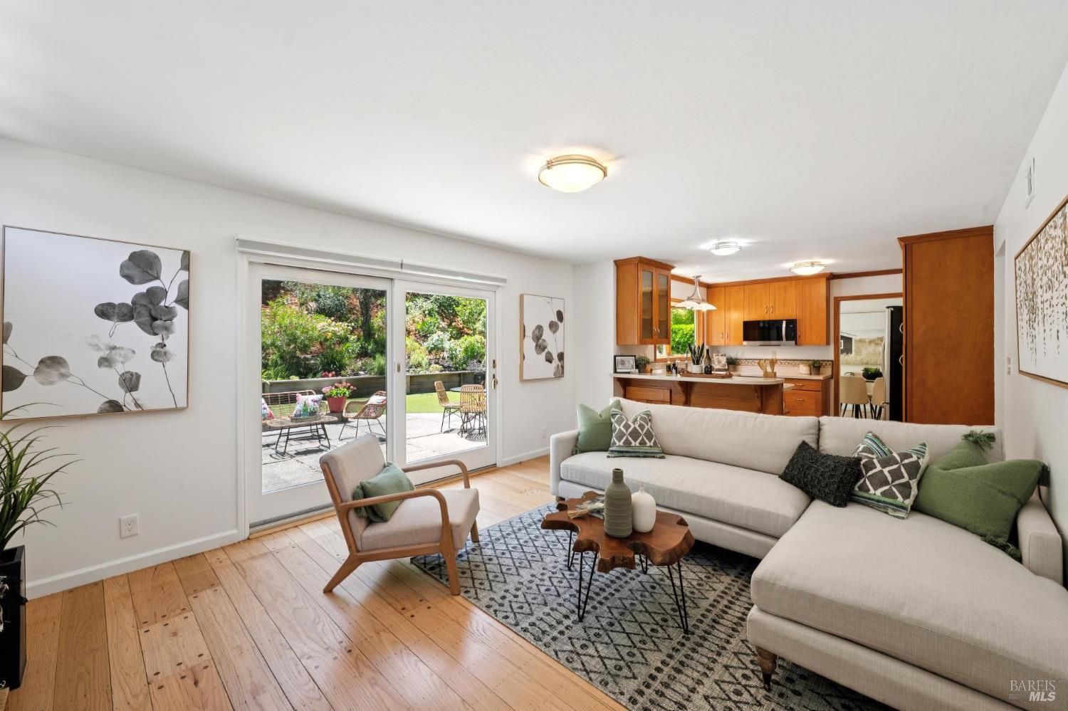 28 Castlewood Drive