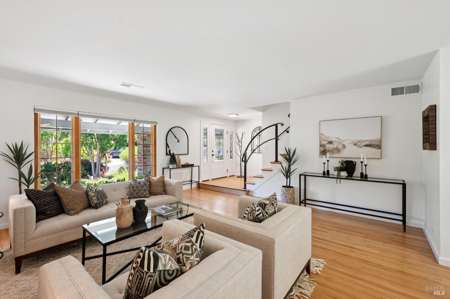 28 Castlewood Drive