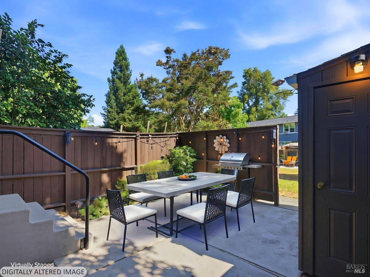 20 Livingston Court