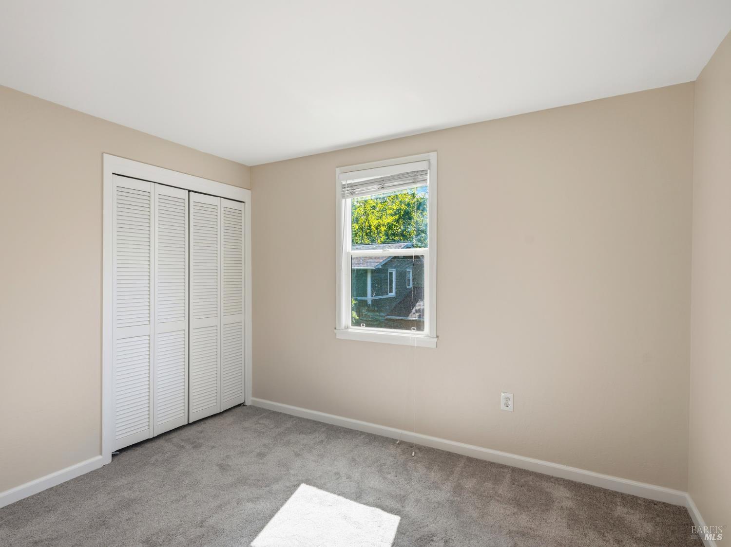 20 Livingston Court