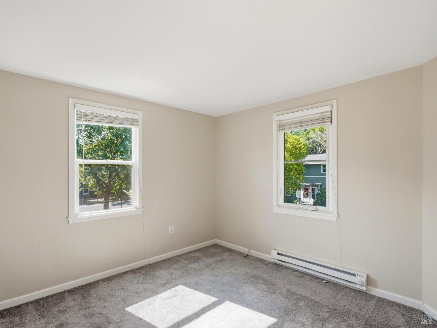 20 Livingston Court