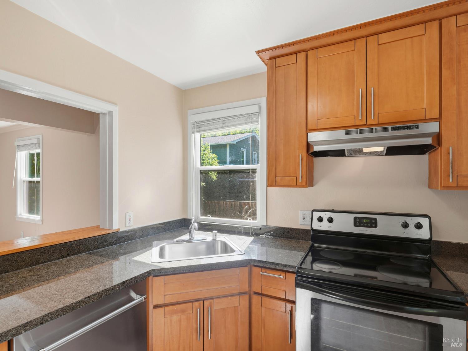 20 Livingston Court