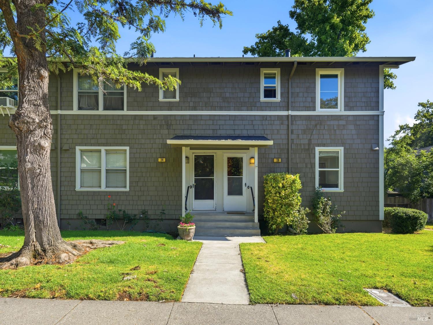 20 Livingston Court