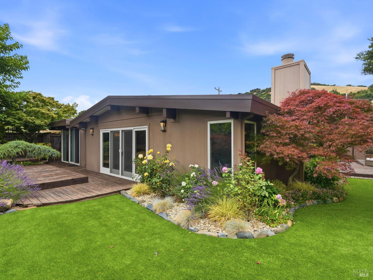 809 Flaxberry Lane