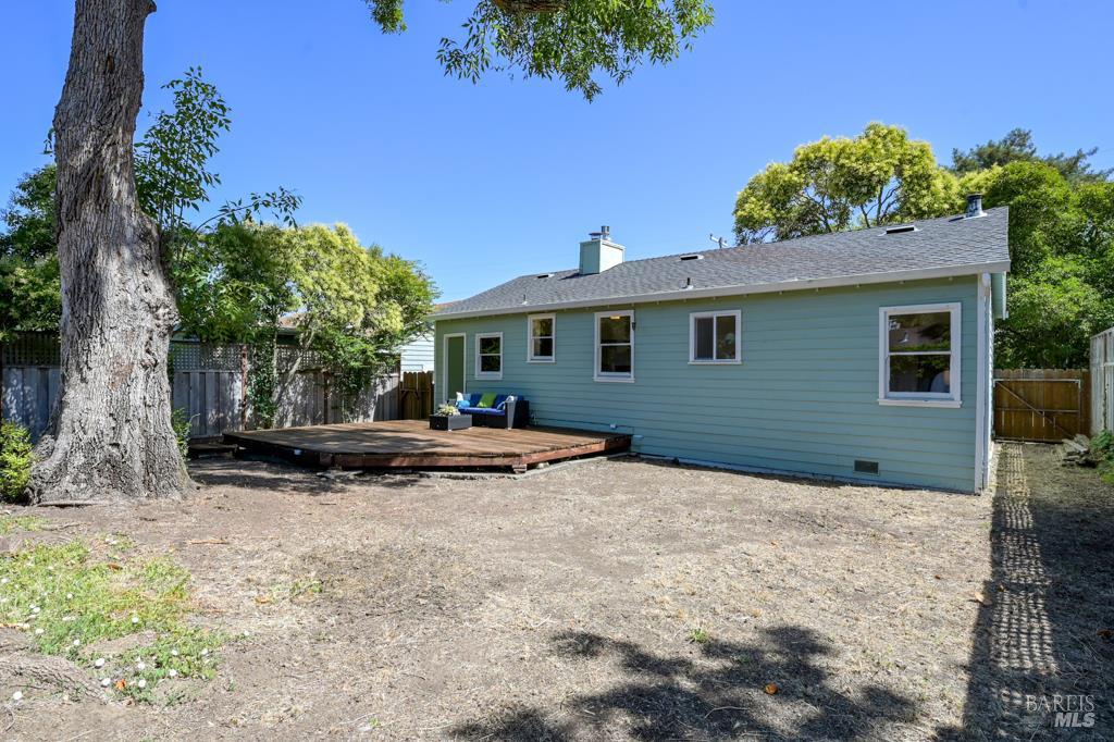 36 Meadow Avenue