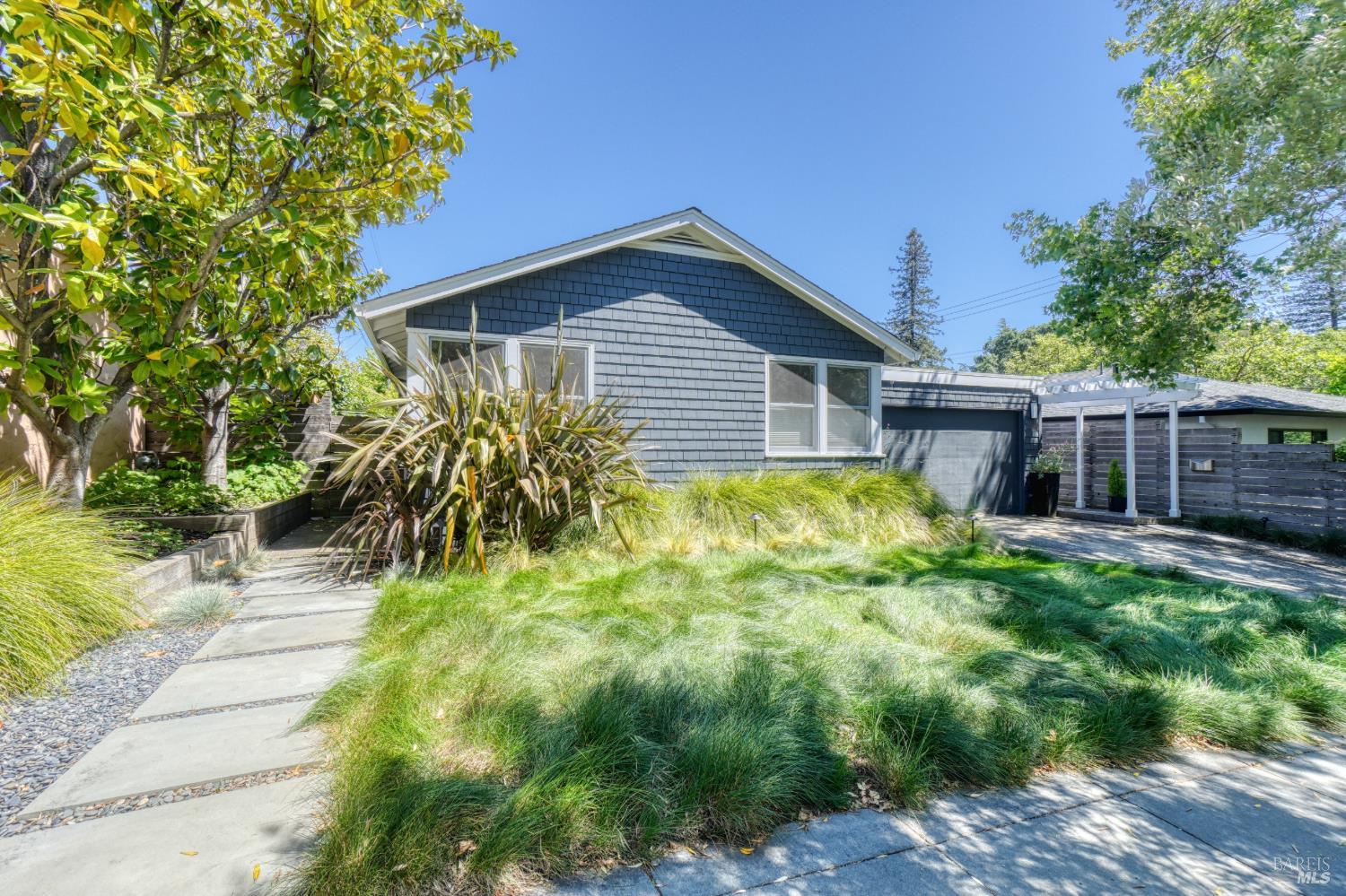 1704 San Anselmo Avenue