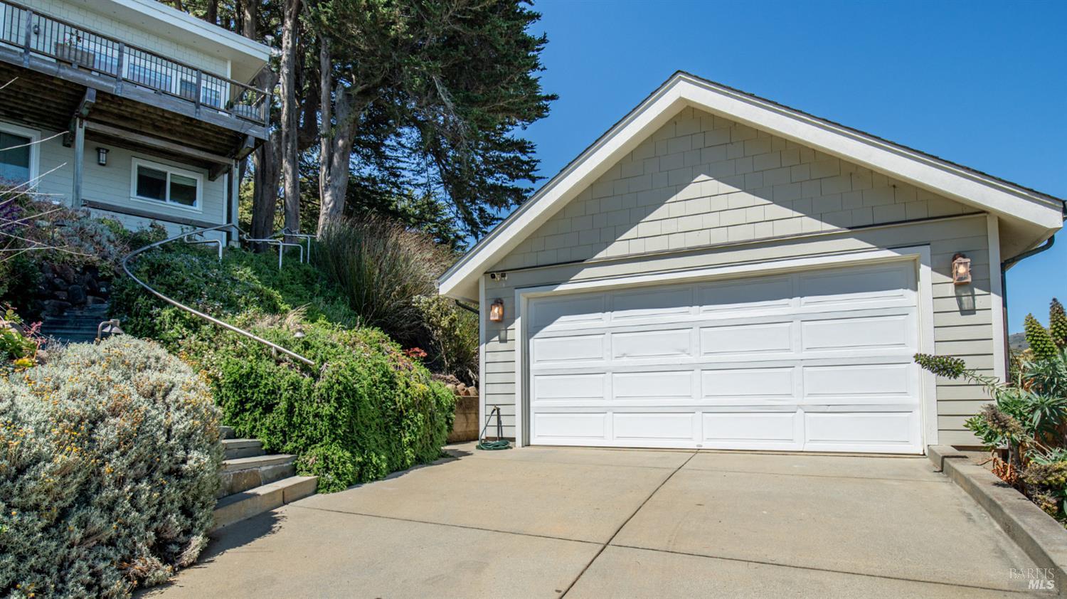 120 Sunset Way