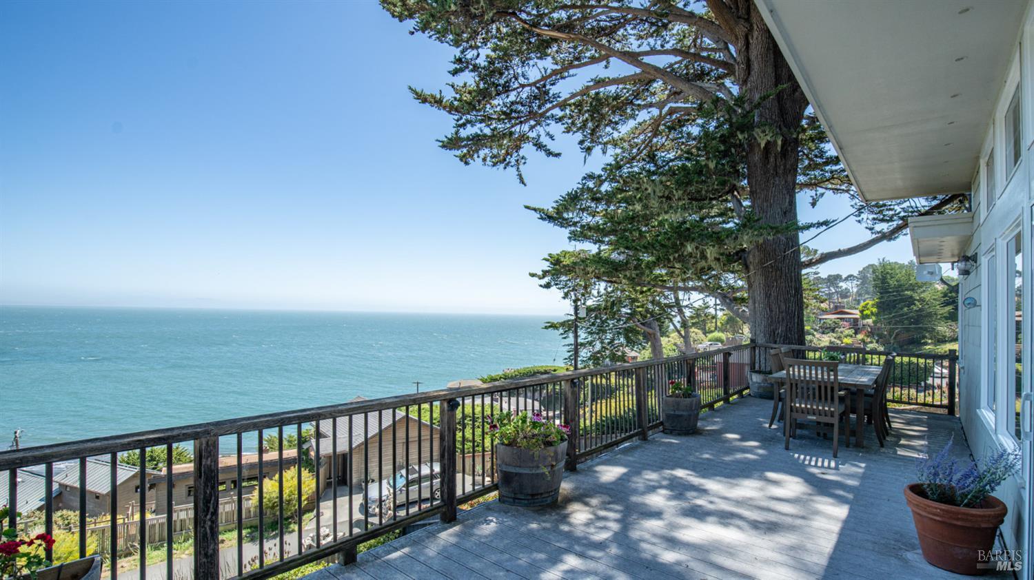 120 Sunset Way