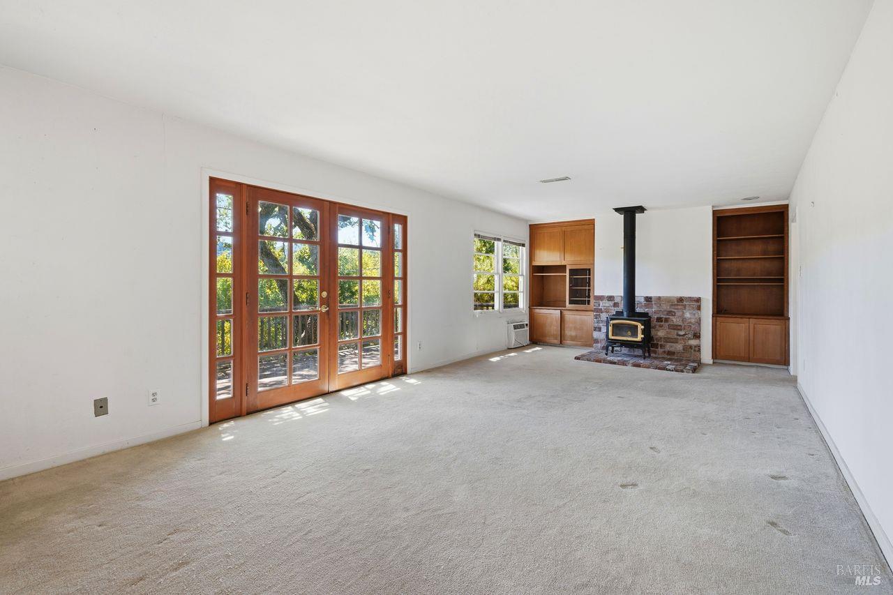 34 Hillside Drive