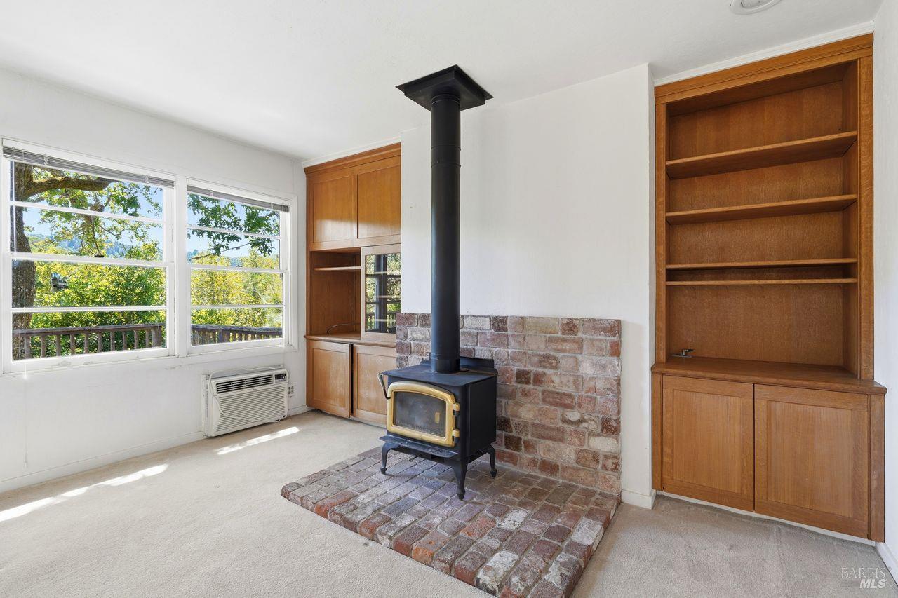 34 Hillside Drive