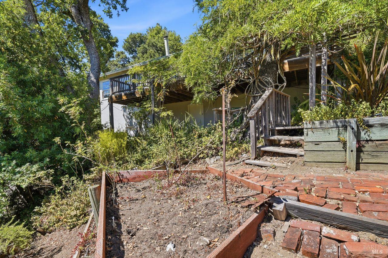 34 Hillside Drive