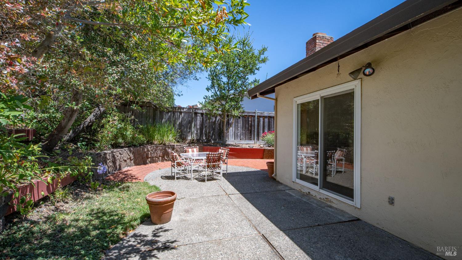 31 Briarwood Drive