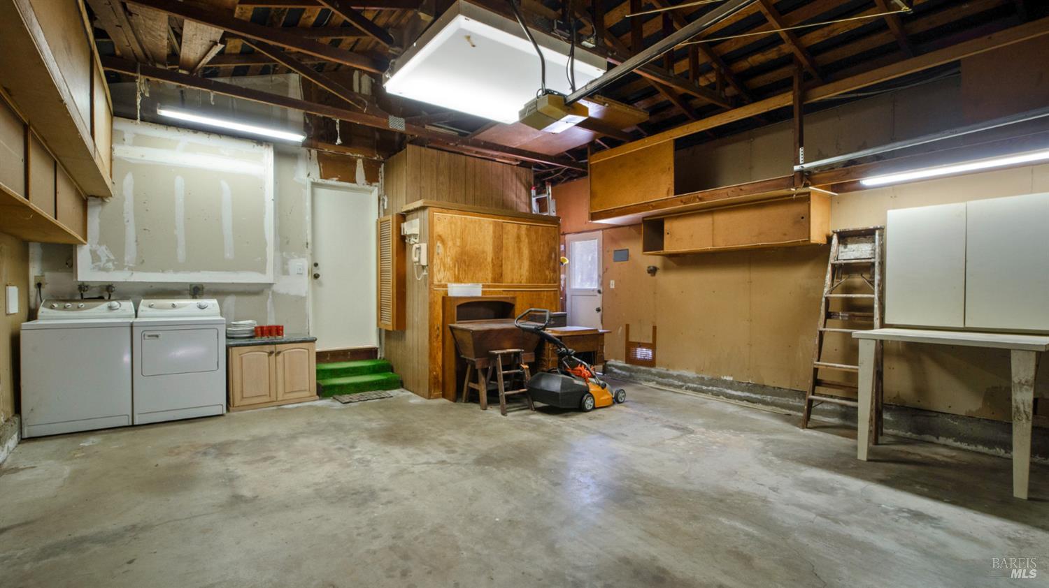 31 Briarwood Drive