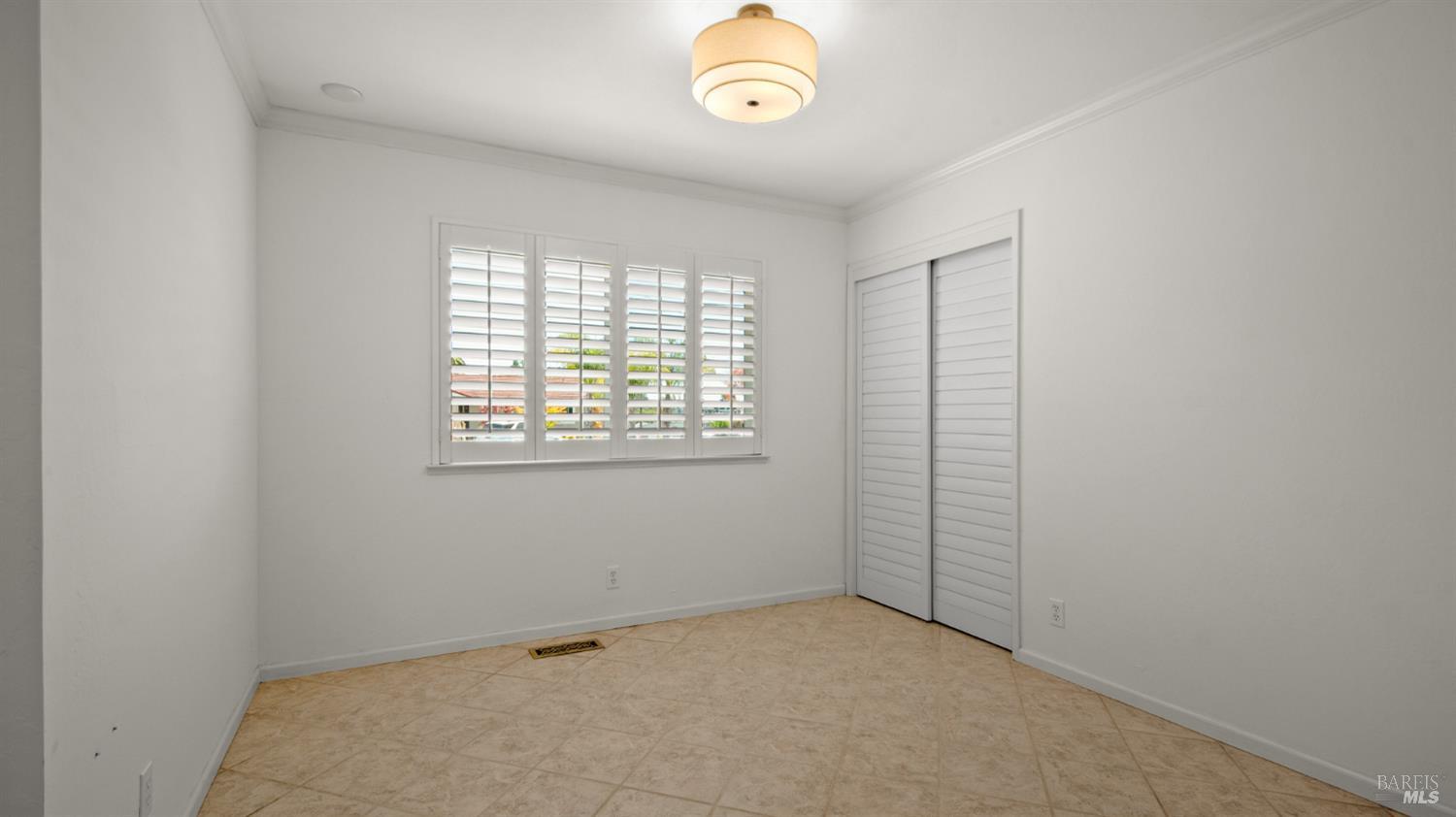 31 Briarwood Drive
