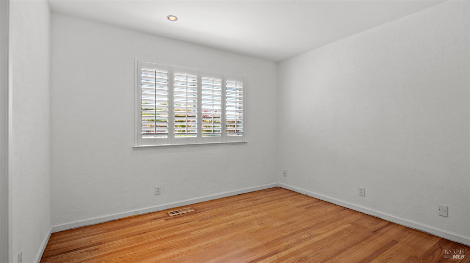 31 Briarwood Drive