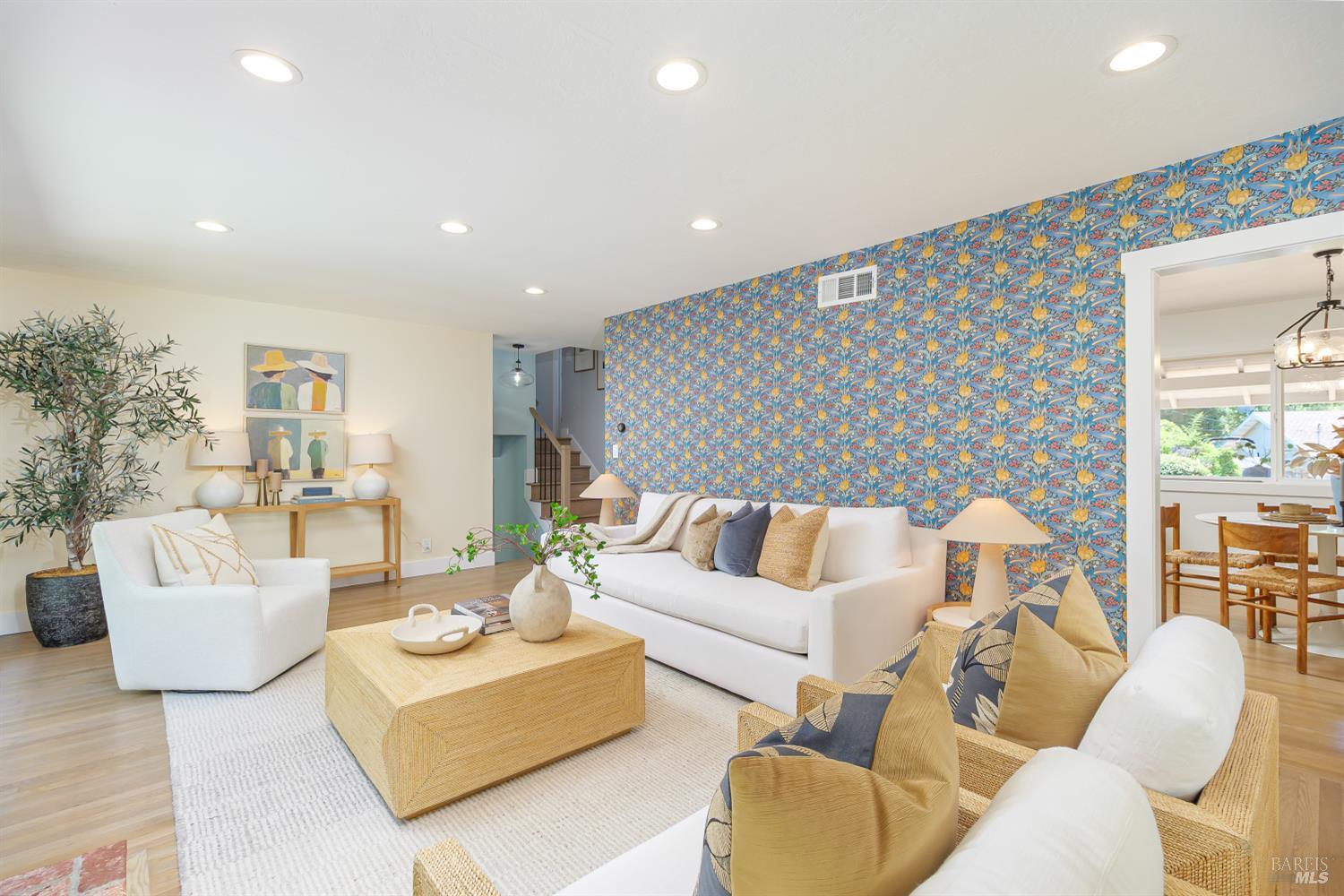 87 Twelveoak Hill Drive