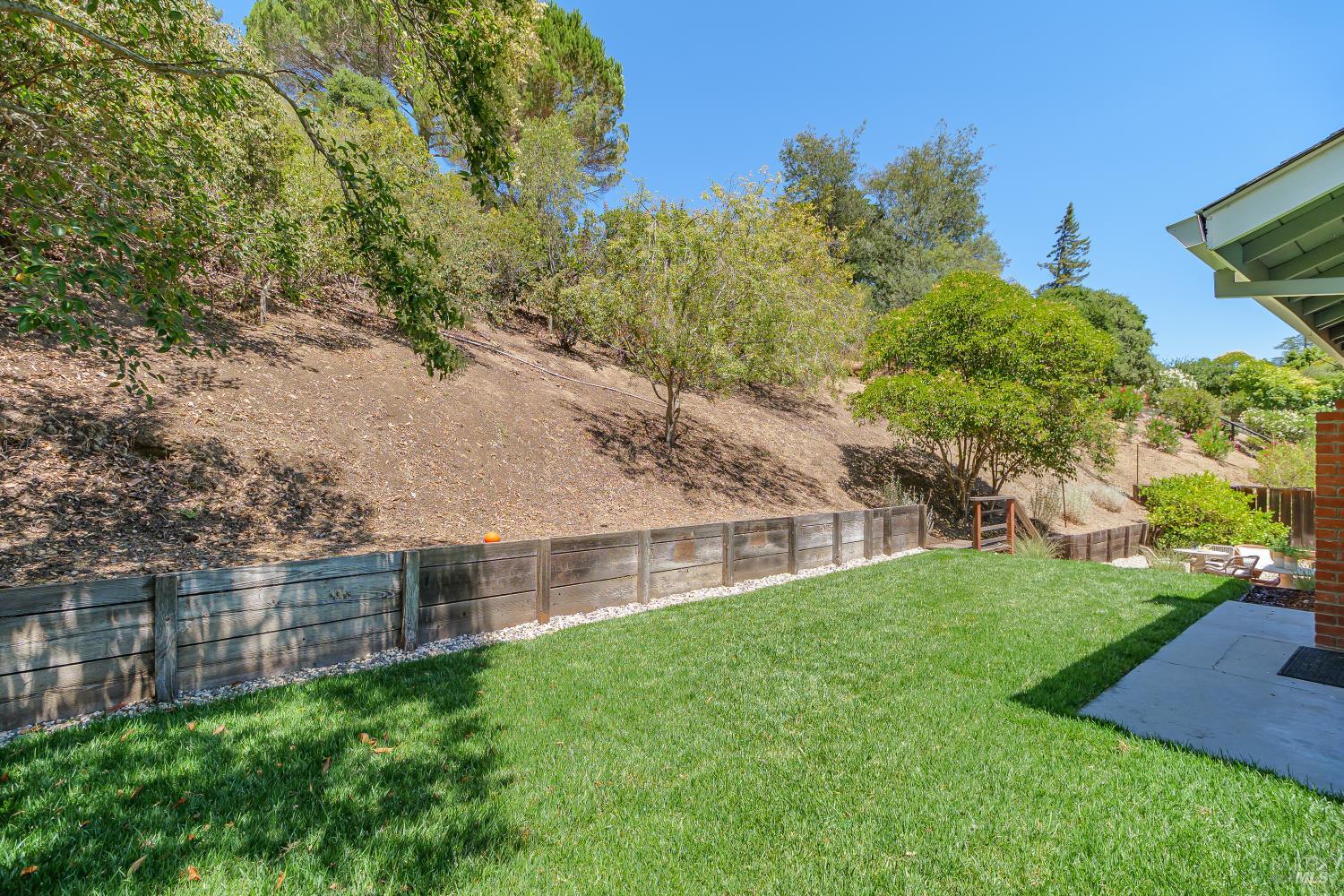 87 Twelveoak Hill Drive