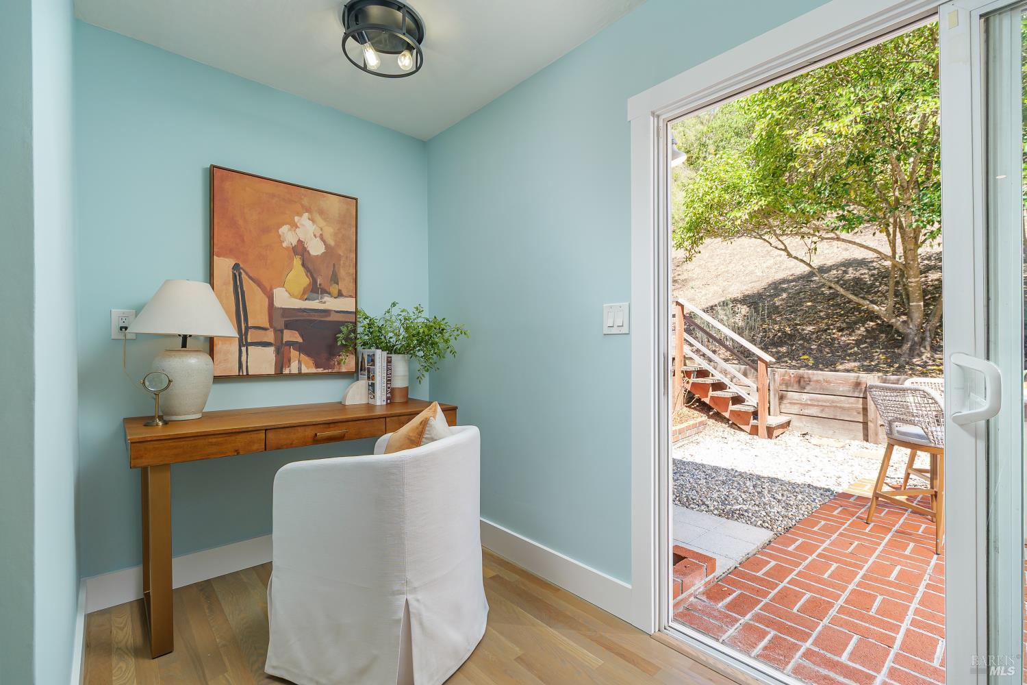87 Twelveoak Hill Drive