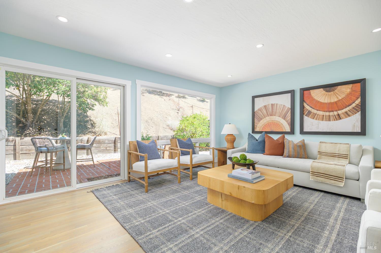 87 Twelveoak Hill Drive