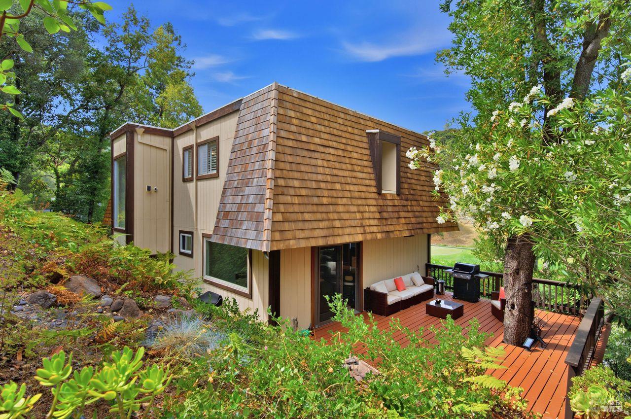583 Fairway Drive