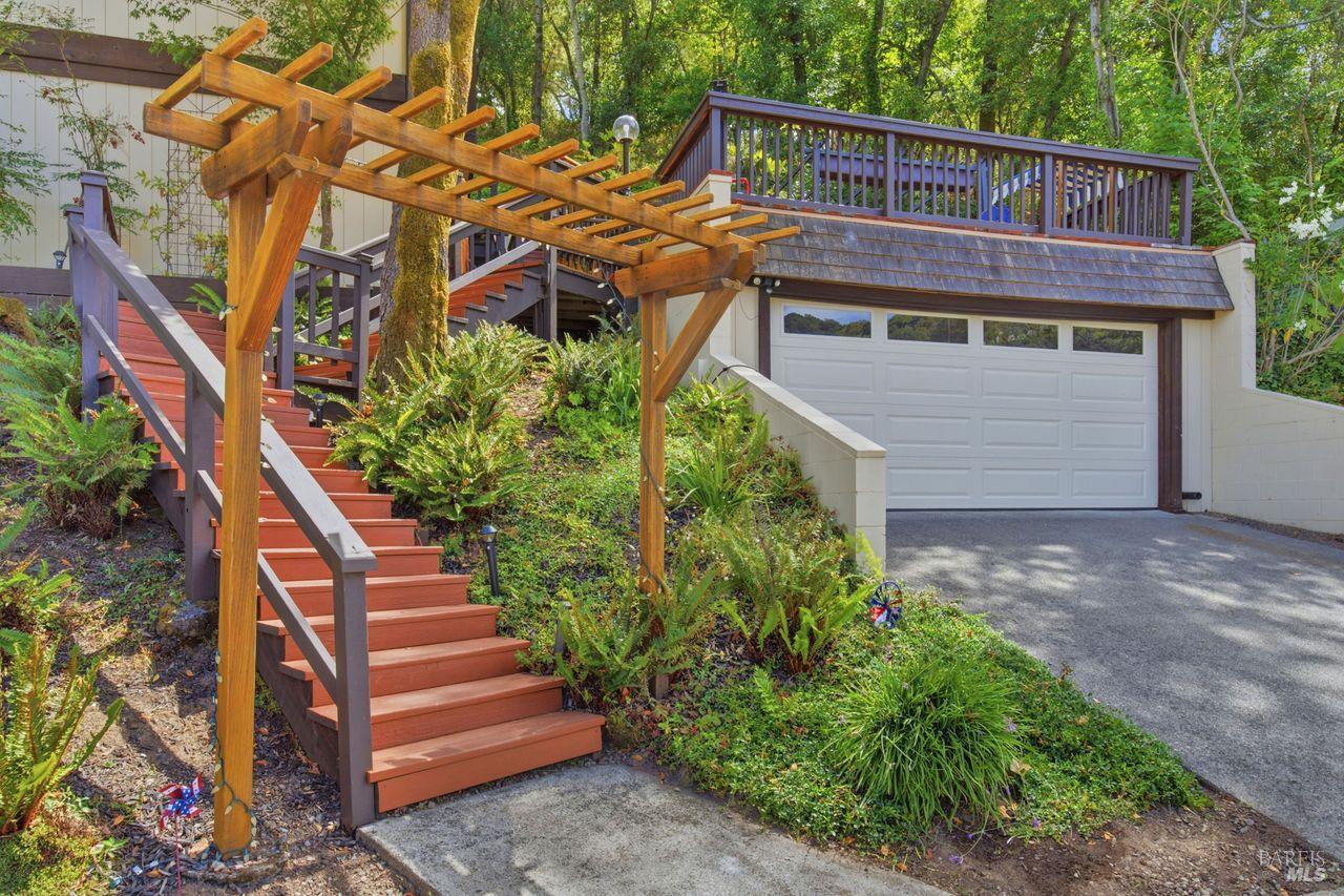 583 Fairway Drive