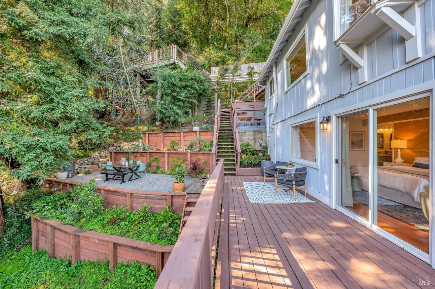 223 Scenic Road