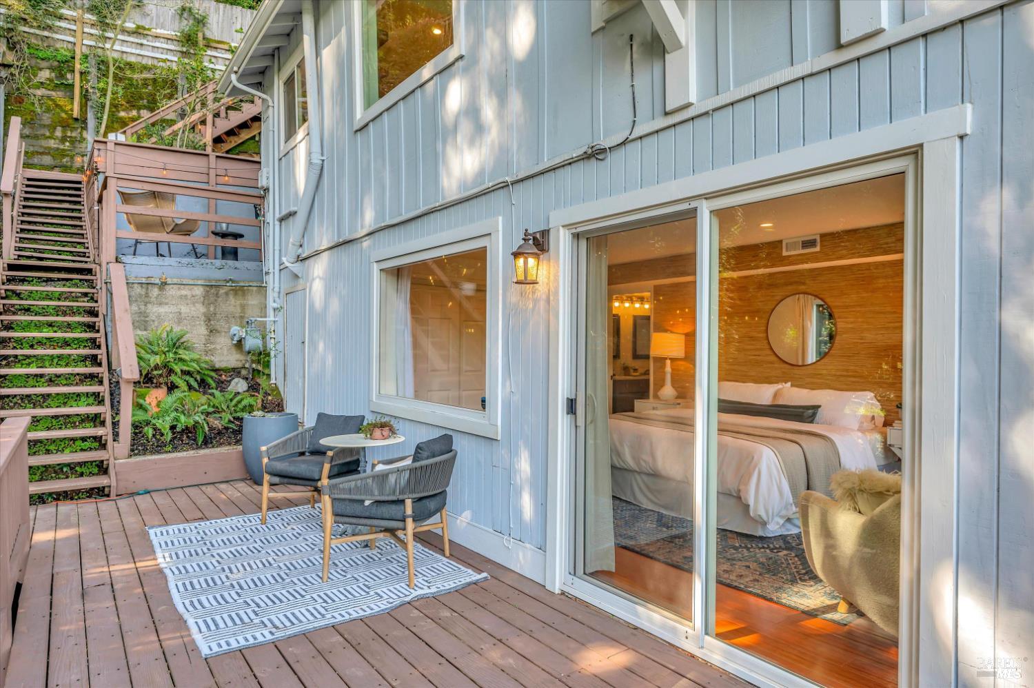 223 Scenic Road