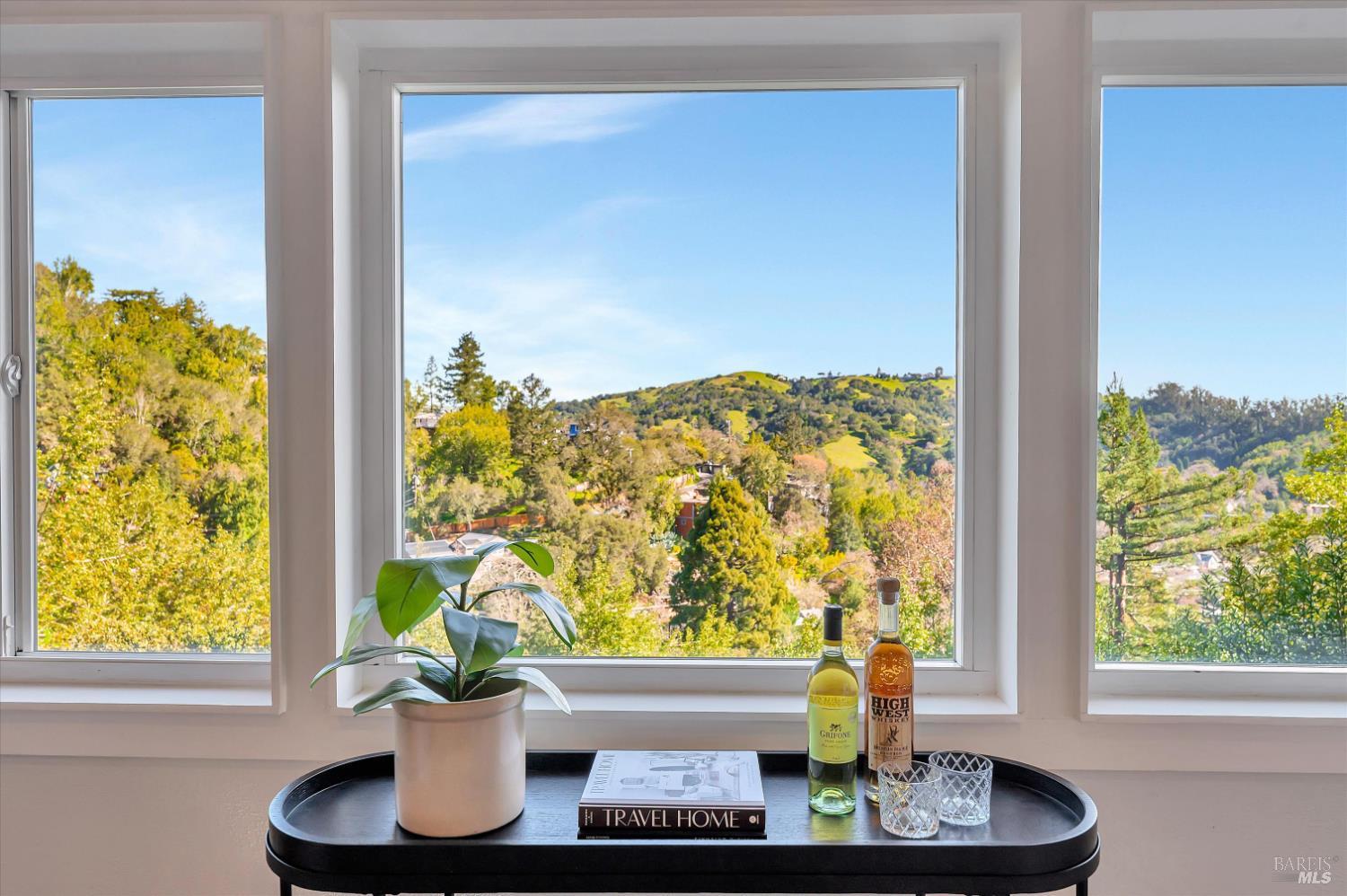 223 Scenic Road