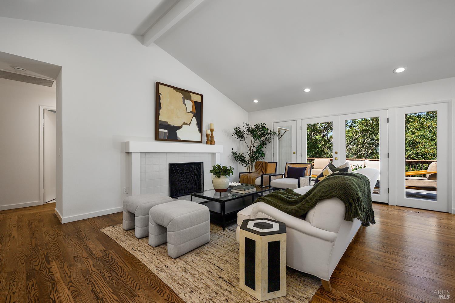 431 Oak Mesa Drive