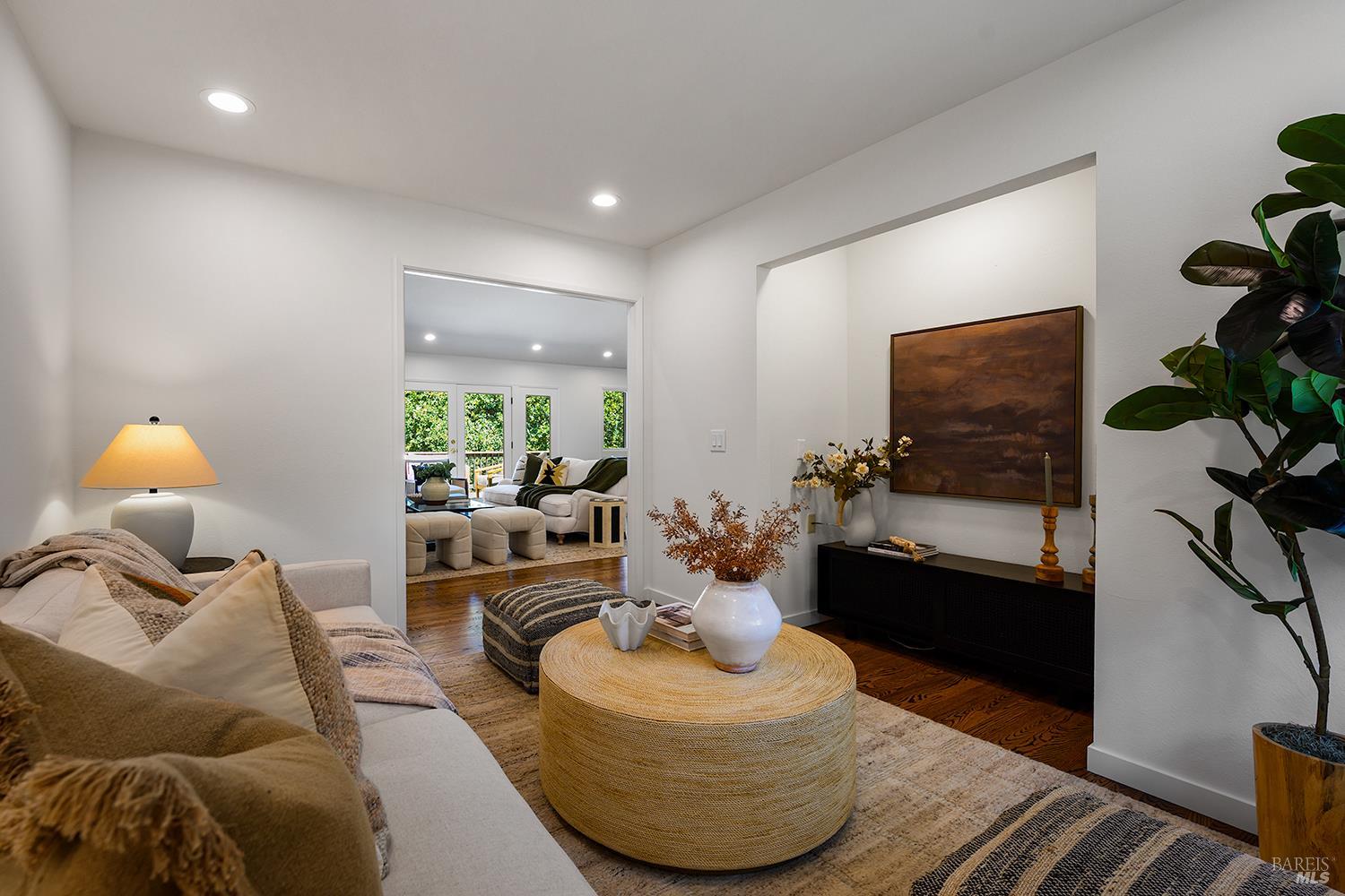 431 Oak Mesa Drive