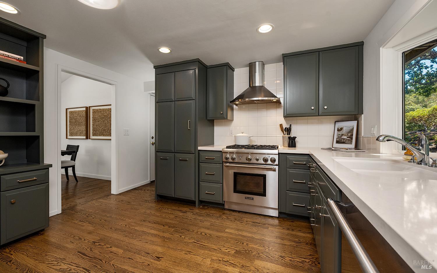 431 Oak Mesa Drive