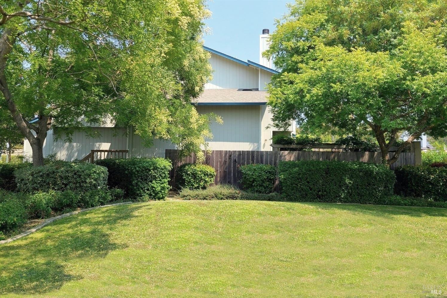 42 Meridian Circle